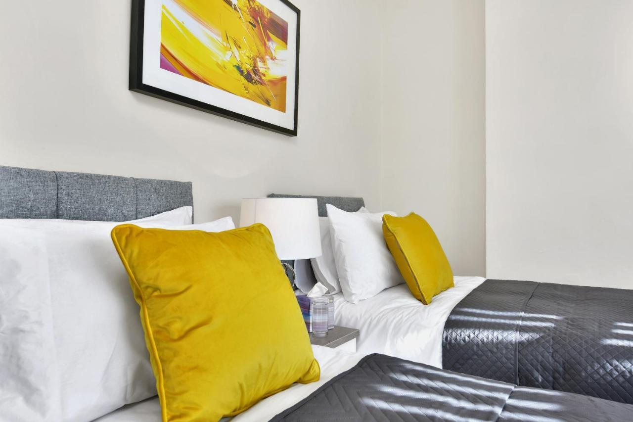 Xclusive Living Stay Near Airport & Nec, The Whitecroft Sheldon  Exterior foto