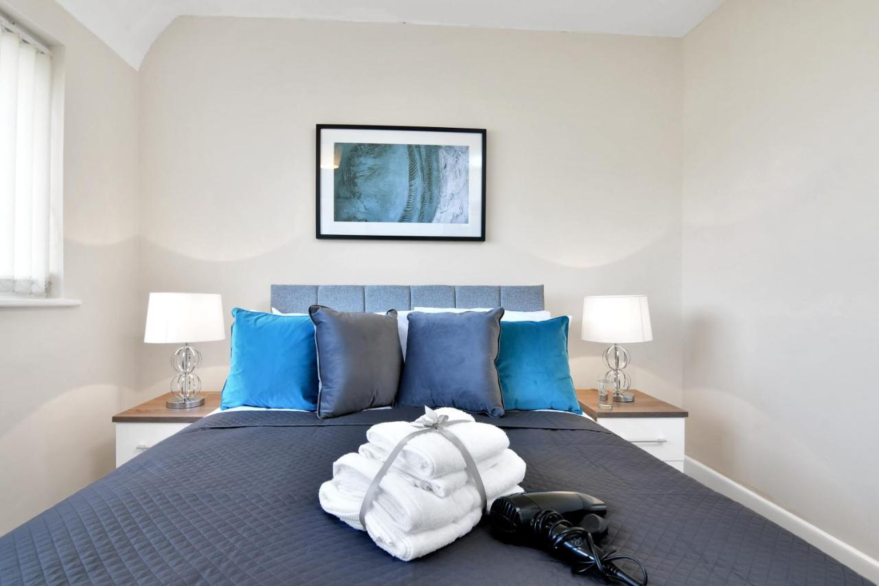 Xclusive Living Stay Near Airport & Nec, The Whitecroft Sheldon  Exterior foto