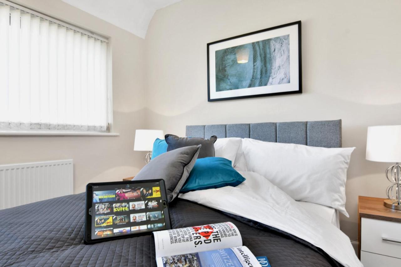 Xclusive Living Stay Near Airport & Nec, The Whitecroft Sheldon  Exterior foto