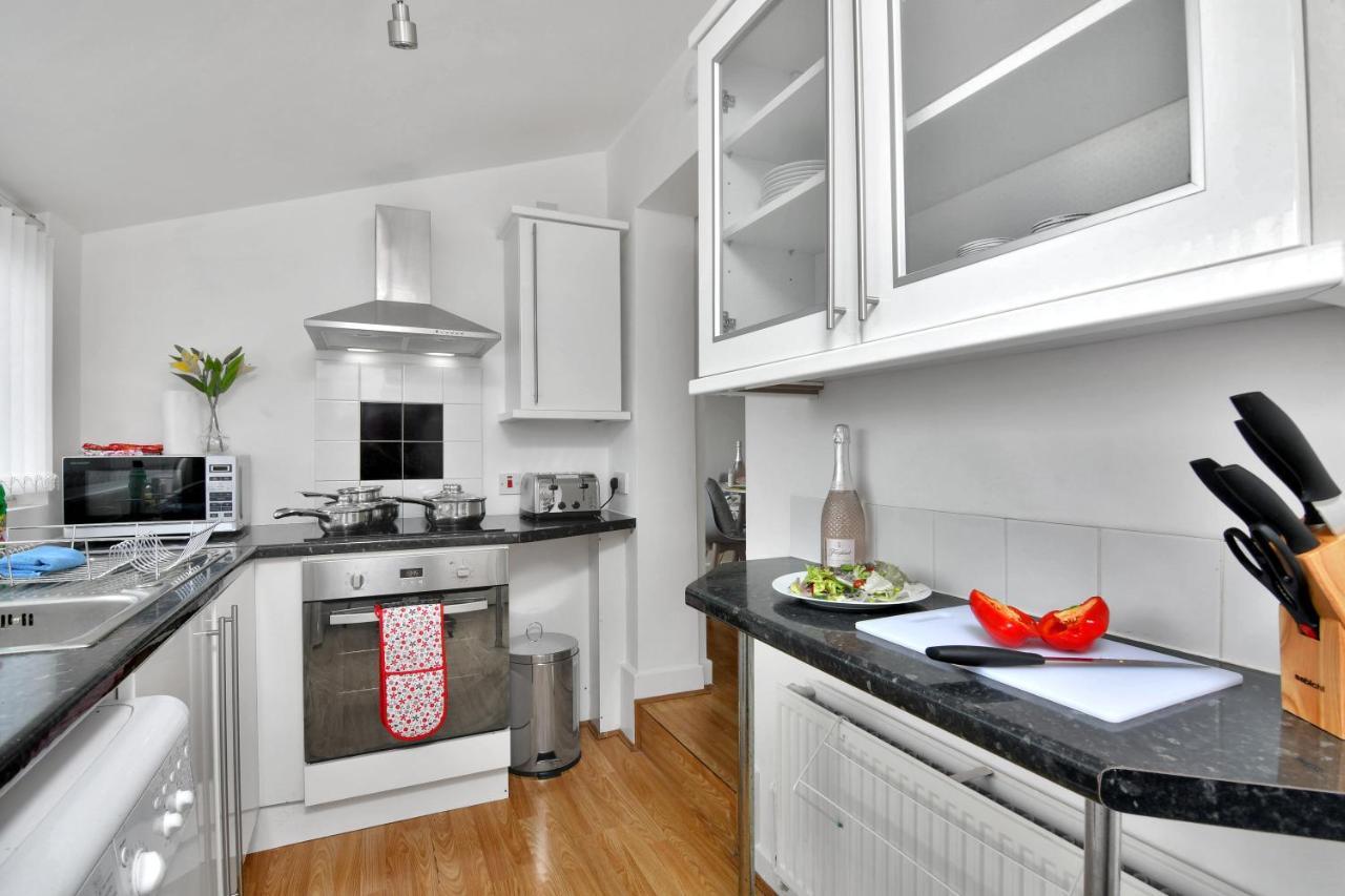 Xclusive Living Stay Near Airport & Nec, The Whitecroft Sheldon  Exterior foto
