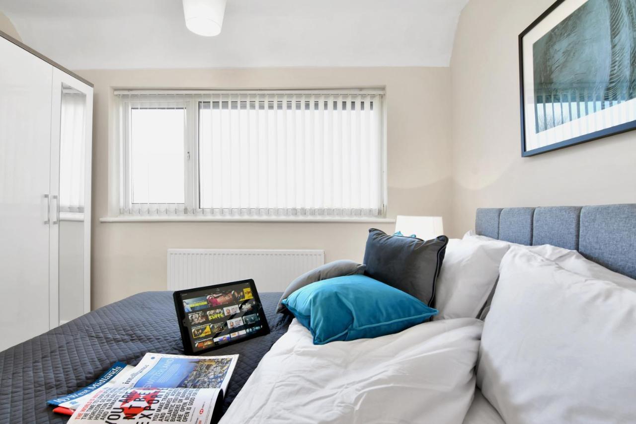Xclusive Living Stay Near Airport & Nec, The Whitecroft Sheldon  Exterior foto