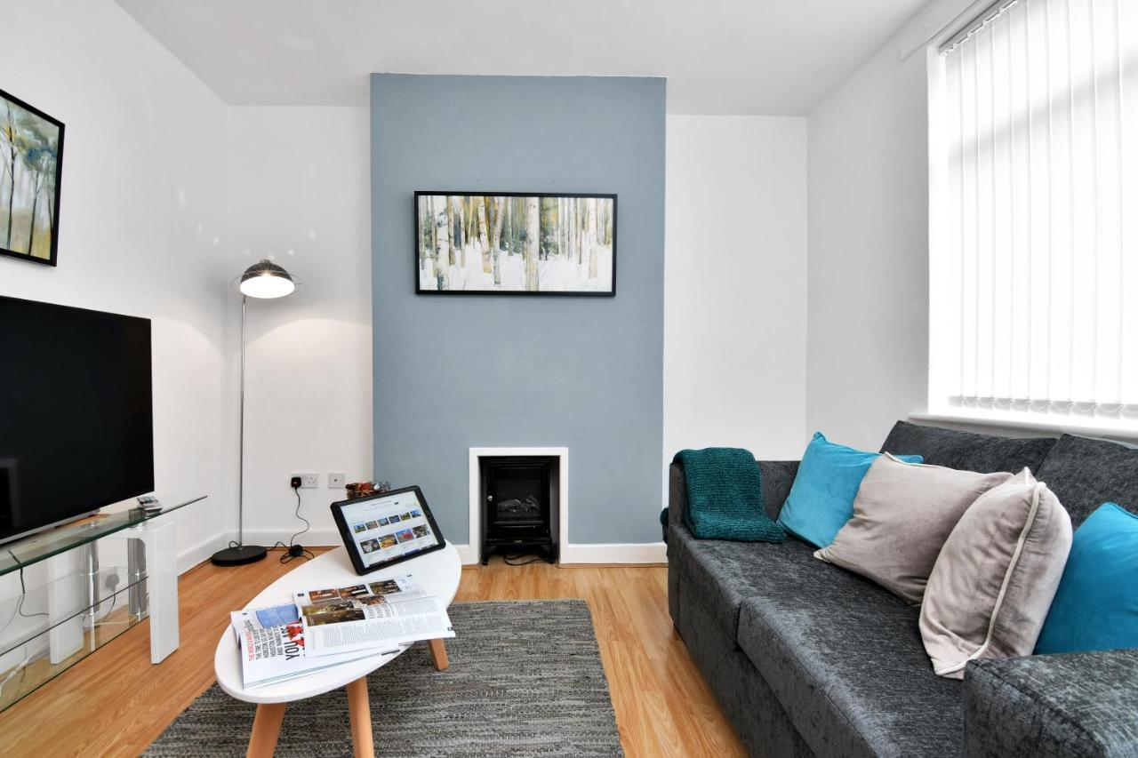 Xclusive Living Stay Near Airport & Nec, The Whitecroft Sheldon  Exterior foto
