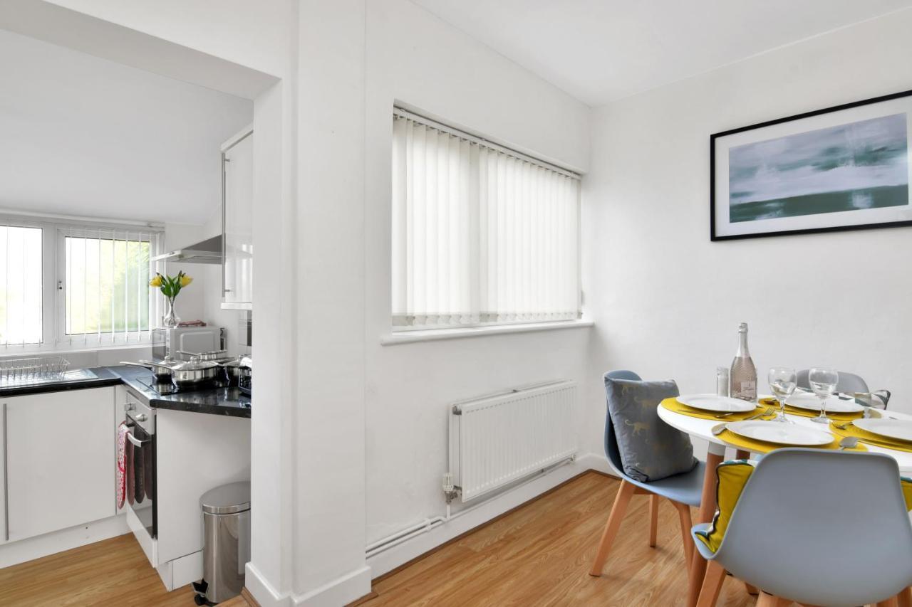 Xclusive Living Stay Near Airport & Nec, The Whitecroft Sheldon  Exterior foto
