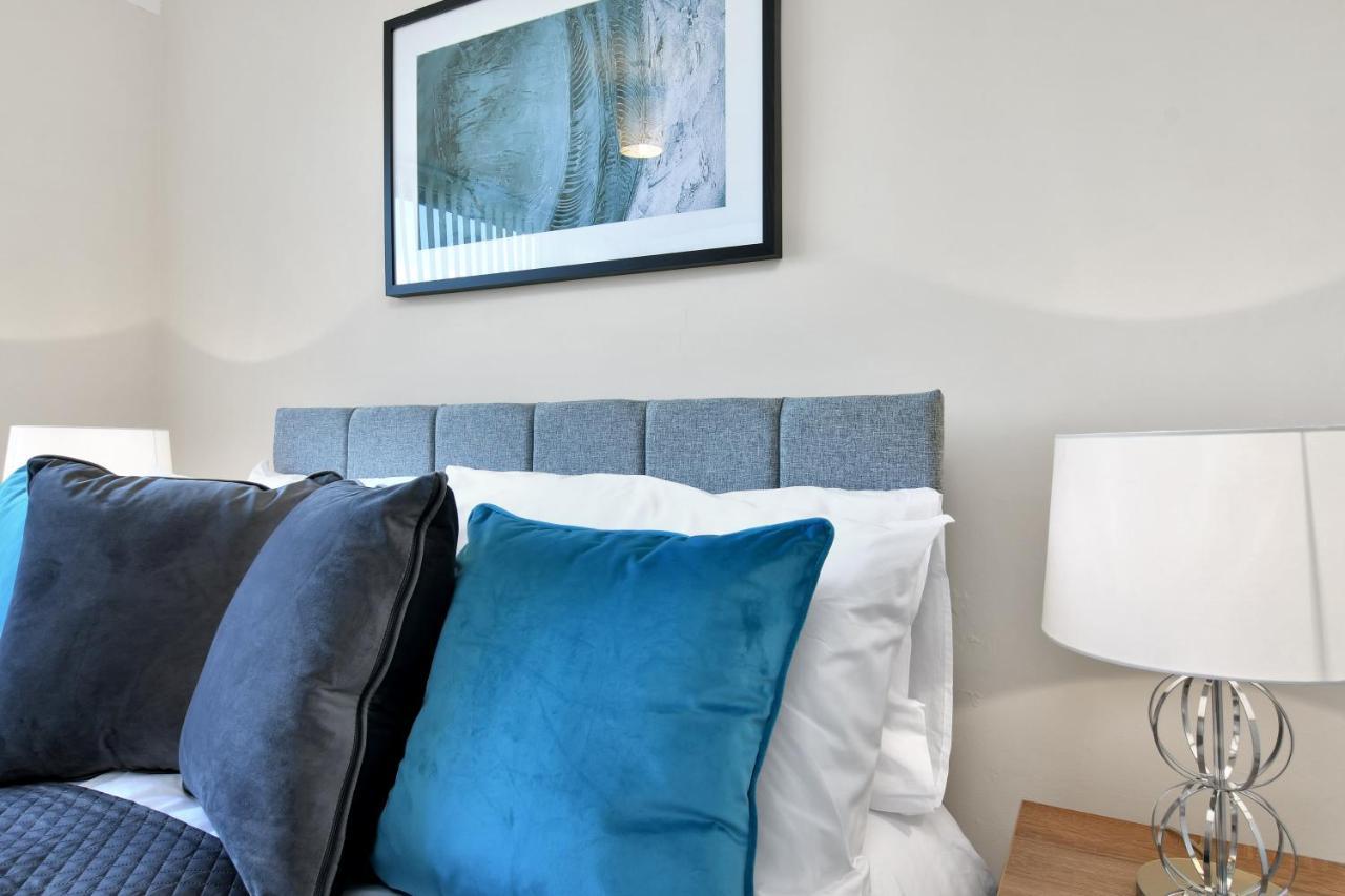 Xclusive Living Stay Near Airport & Nec, The Whitecroft Sheldon  Exterior foto