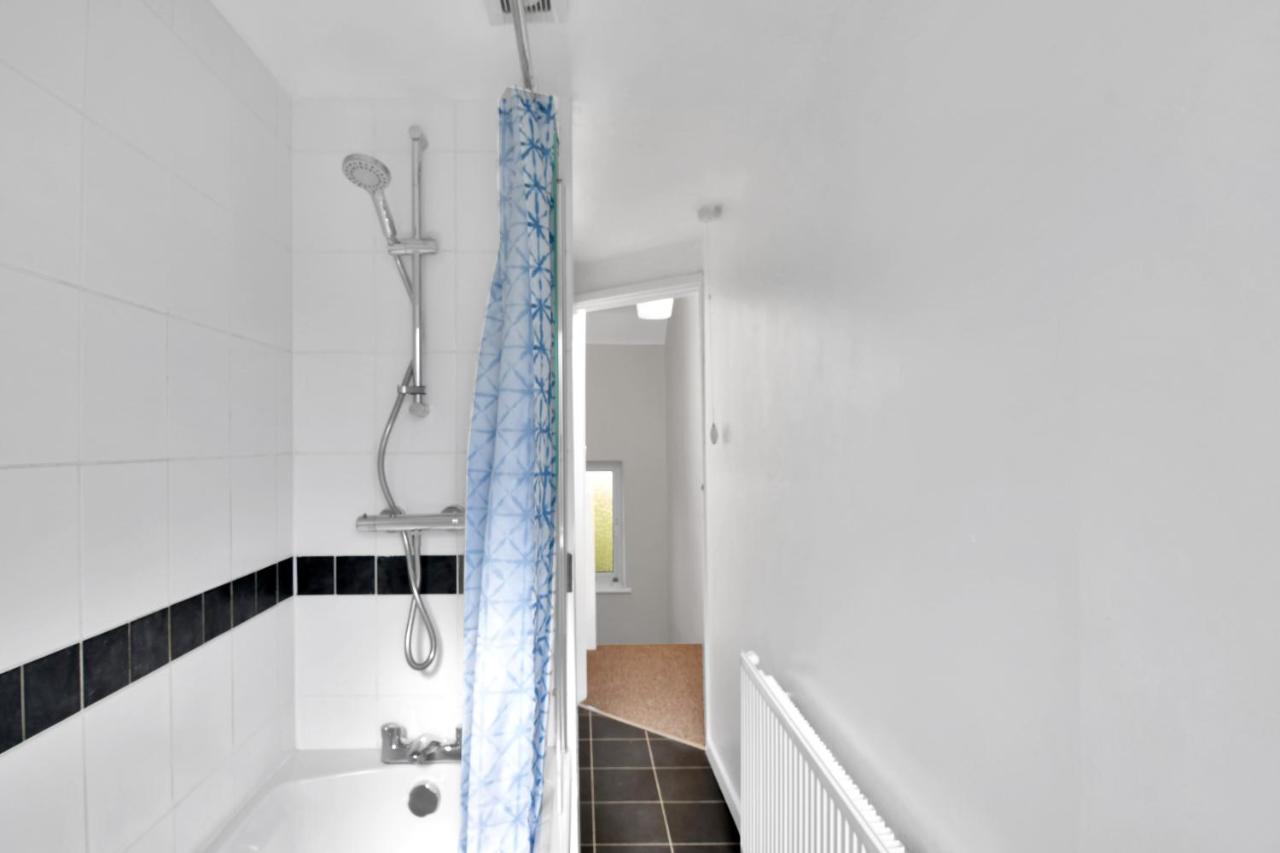 Xclusive Living Stay Near Airport & Nec, The Whitecroft Sheldon  Exterior foto