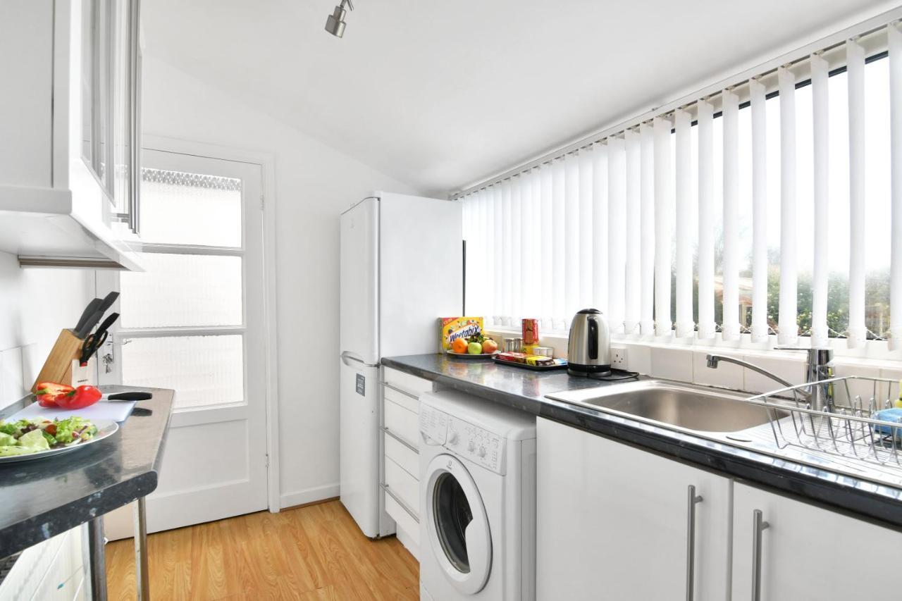 Xclusive Living Stay Near Airport & Nec, The Whitecroft Sheldon  Exterior foto